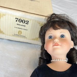 ⭐️ Lee Middleton collectors doll Melanie Ballerina certificate of authenticity